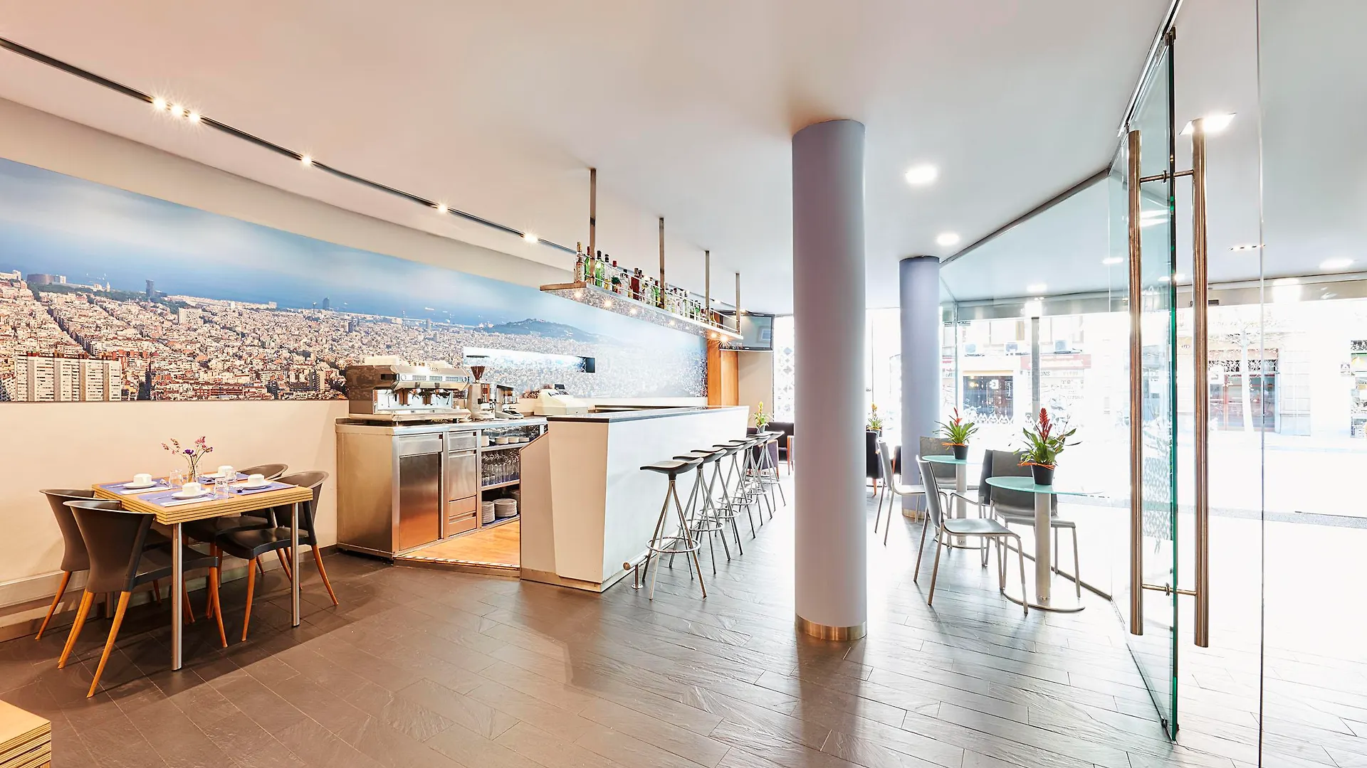 Barcelona Century Hotel