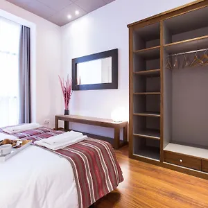 Apartament Serennia Ramblas - Placa Catalunya