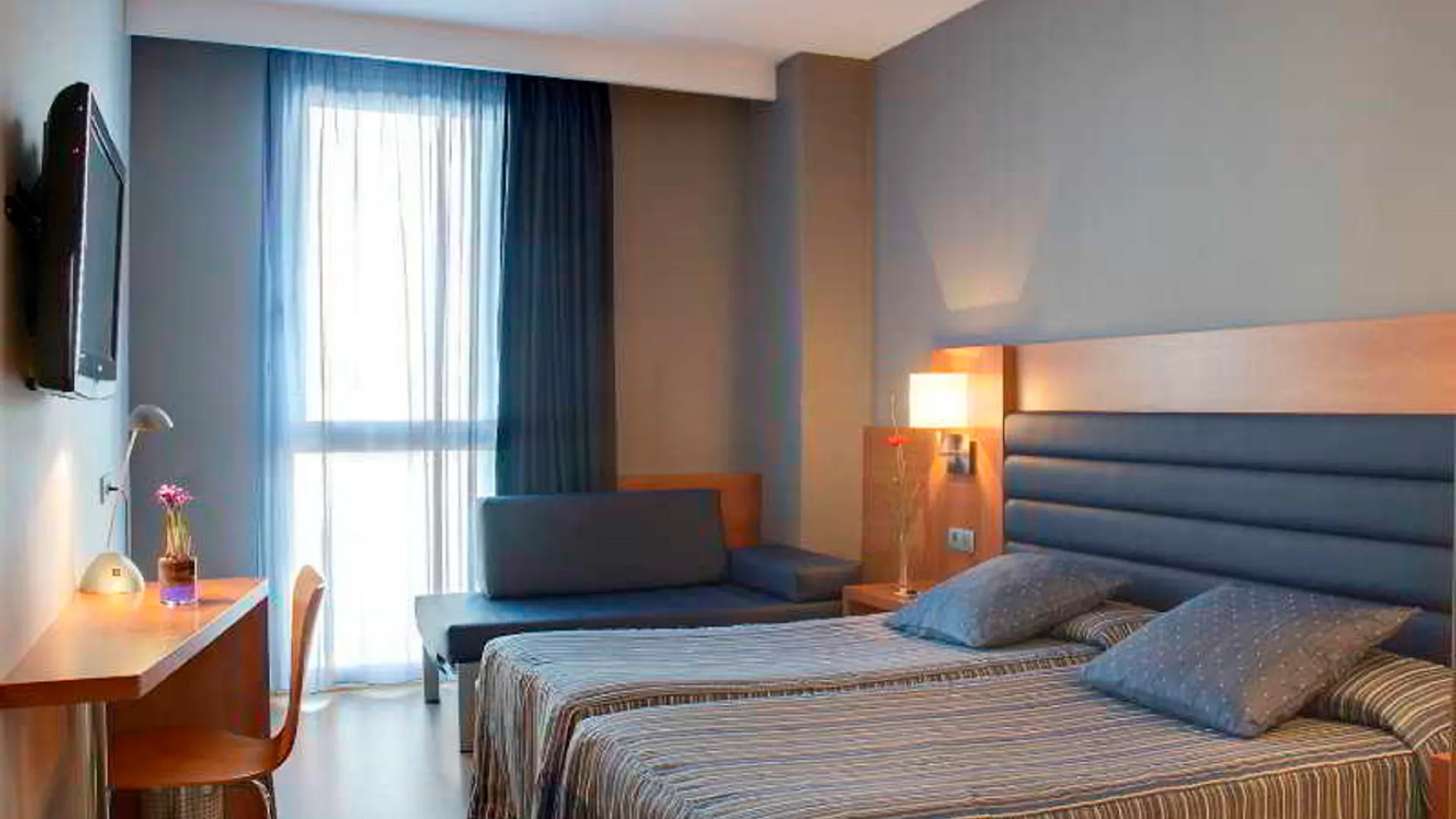 Barcelona Century Hotel